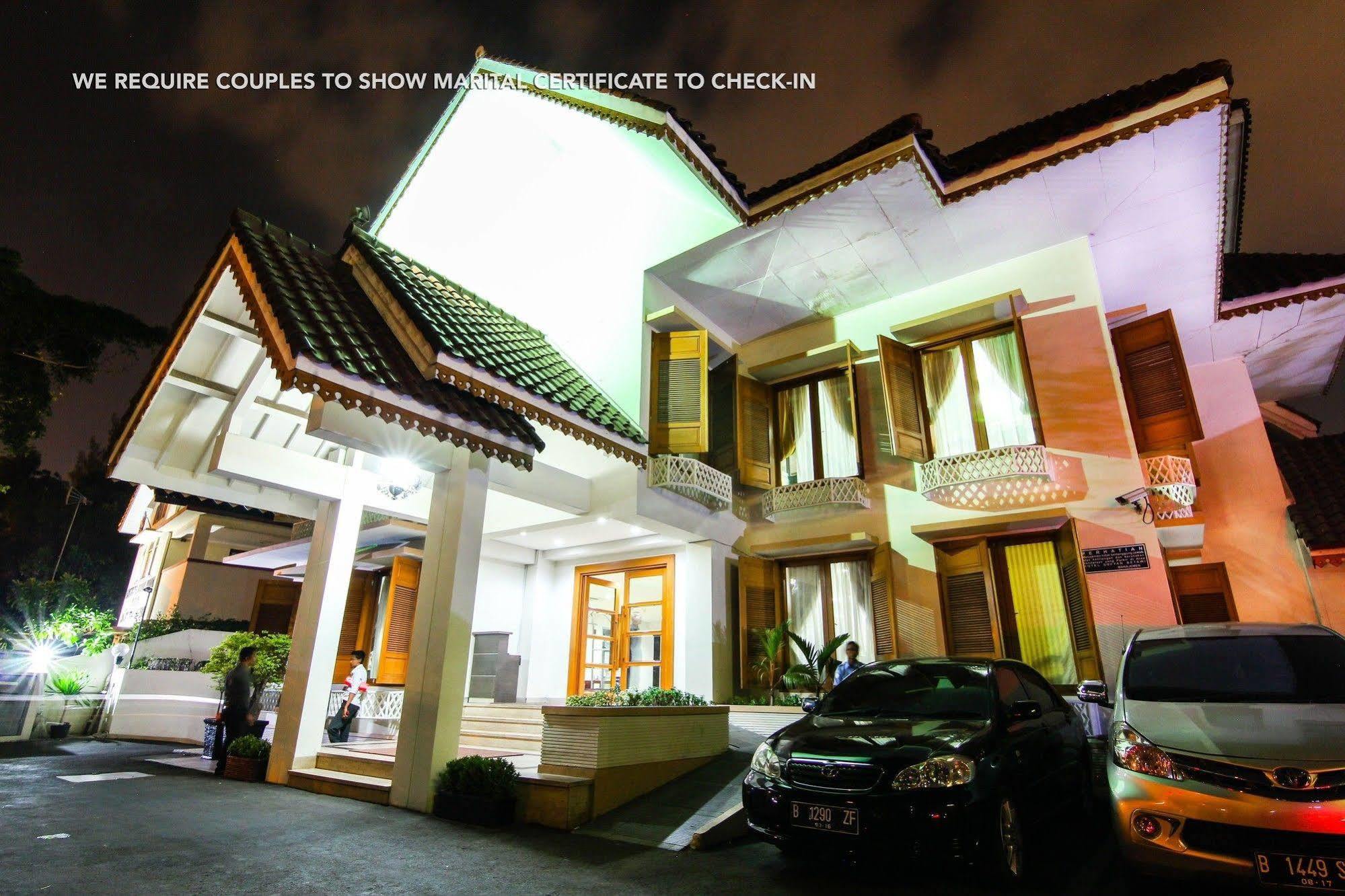 Zen Premium Menteng Syariah Джакарта Екстер'єр фото