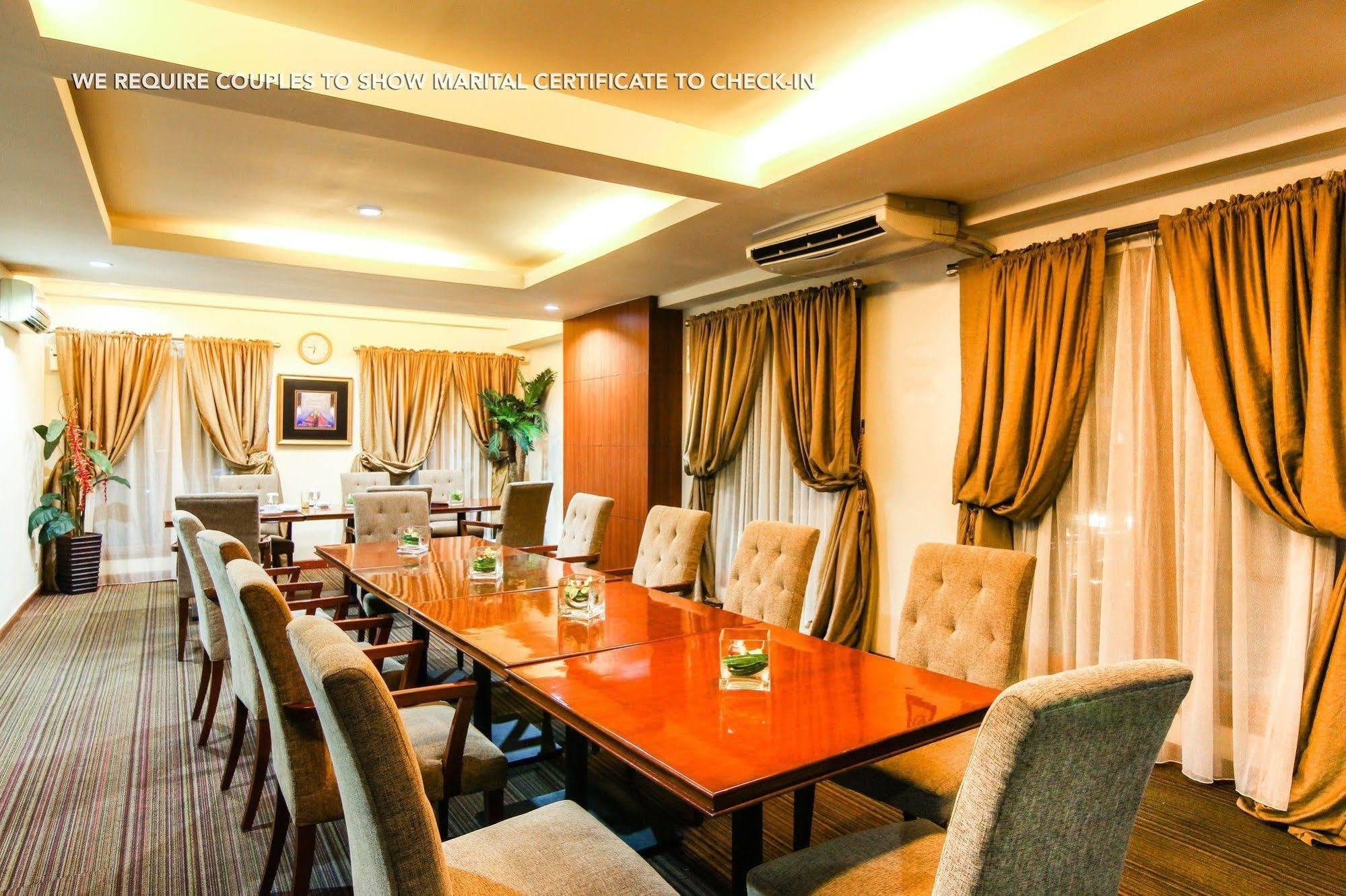 Zen Premium Menteng Syariah Джакарта Екстер'єр фото